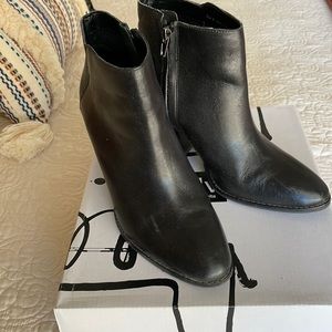 Dolce Vita black ankle booties, size 8